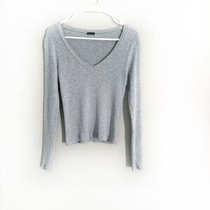 Brandy Melville Scoop V-Neck Grey Knit Ribbed Long Sleeve Top